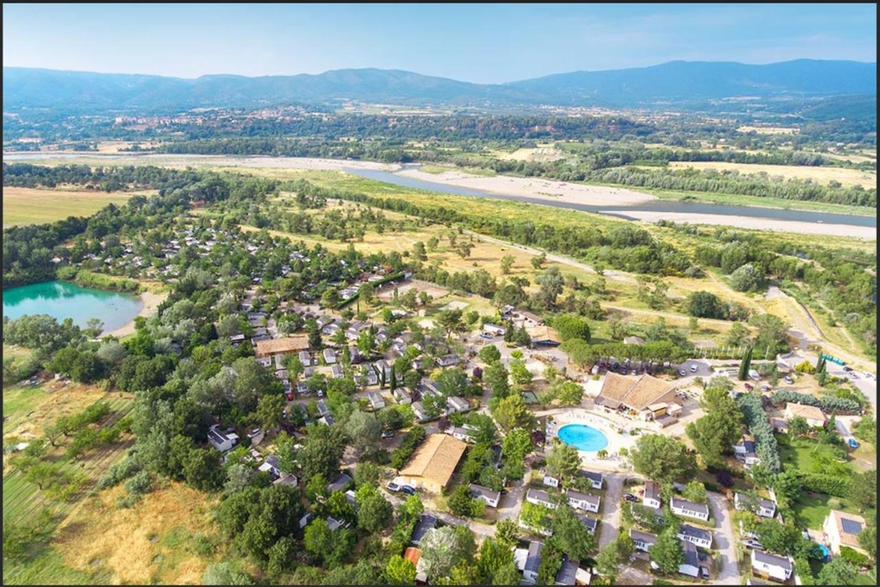 Camping Domaine Des Iscles Ла Рок д'Онтерон Екстериор снимка