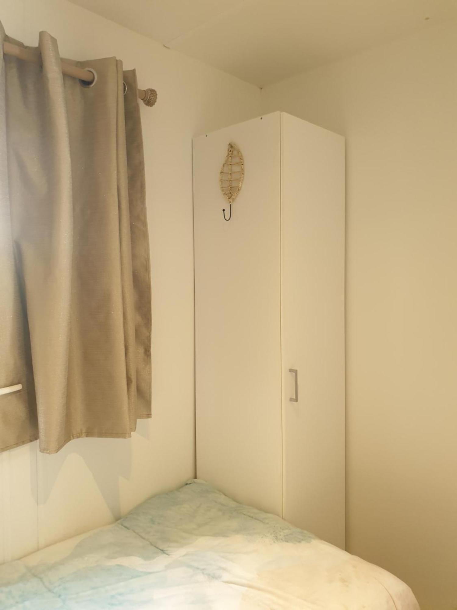 Camping Domaine Des Iscles Ла Рок д'Онтерон Екстериор снимка